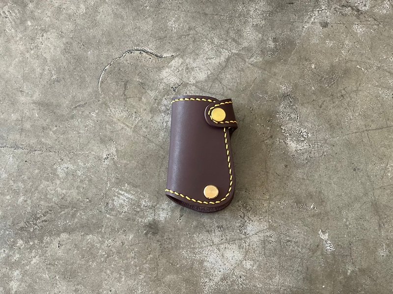 【Mini5】Hand-stitched car key case / Vespa key (coffee) - Keychains - Genuine Leather 