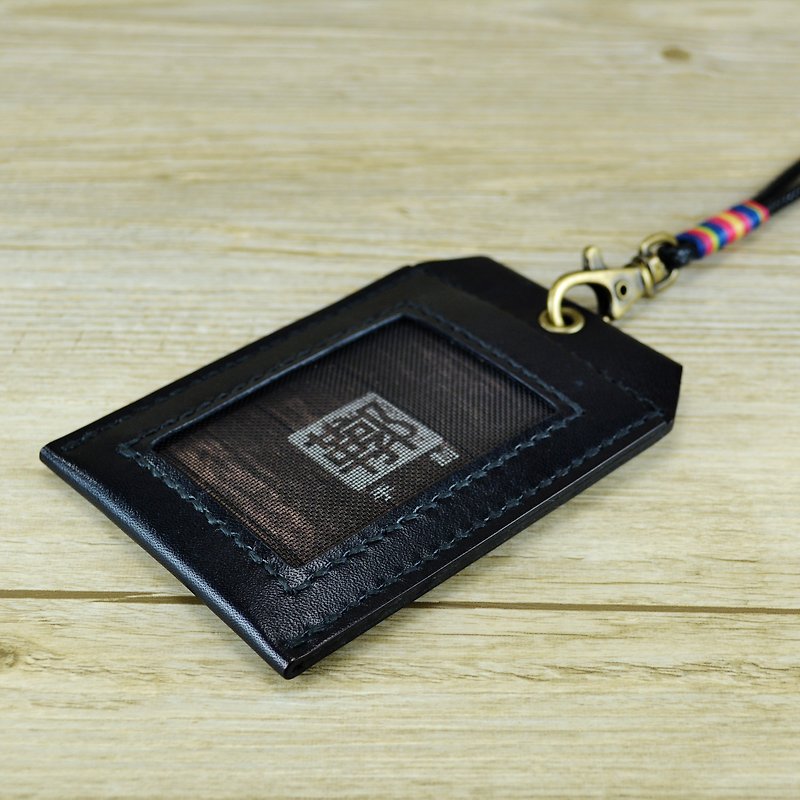 【kuo's artwork】 Hand stitched leather card holder / badge holder - ที่ใส่บัตรคล้องคอ - หนังแท้ สีดำ