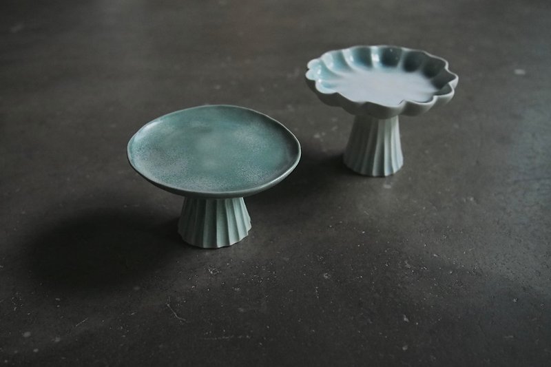 陶瓷高腳盤 / 高台 / 甜點盤 / 飾品盤 / 器皿 - 盤子/餐盤/盤架 - 陶 綠色