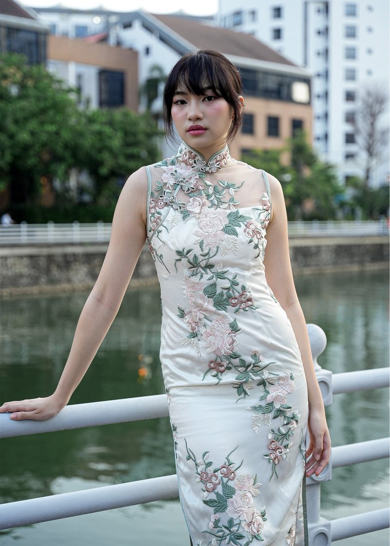 Modern Qipao | Modern Cheongsam | Sleeveless Lace Qipao - Qipao - Other Materials White