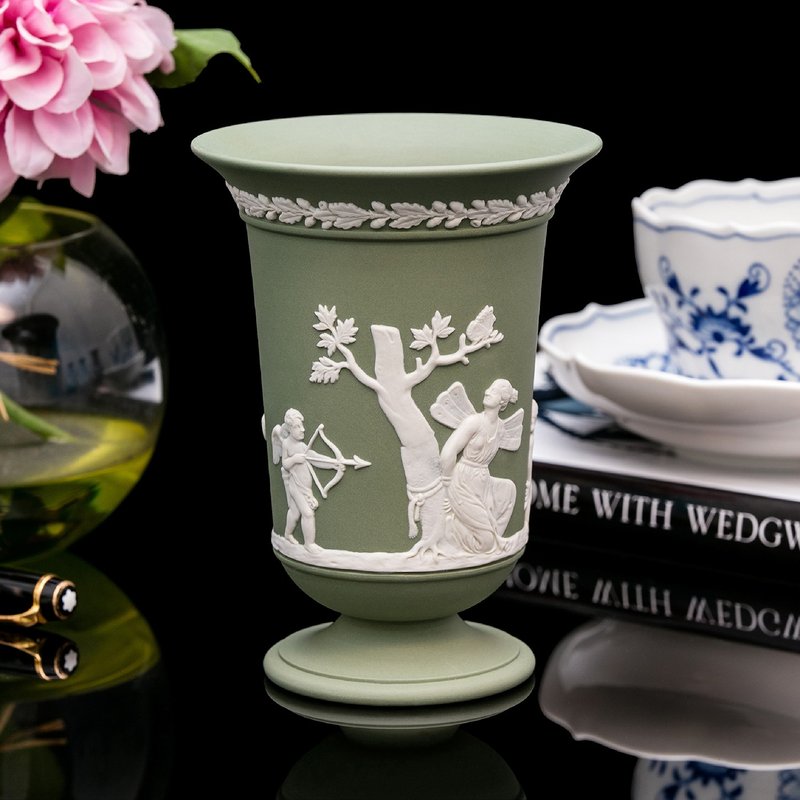 英國製 Wedgwood 賽姬之戀 1972碧玉浮雕陶瓷花瓶 插花花器 - 花瓶/花器 - 瓷 