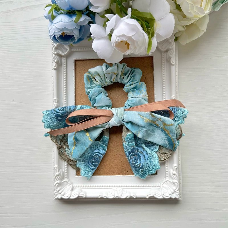 Cotton lace romantic style hair ring scrunchie hair accessory - blue-green alcohol painting - เครื่องประดับผม - วัสดุอื่นๆ สีเขียว