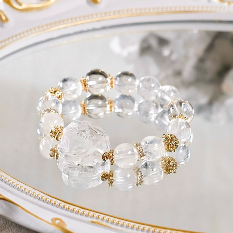 Blue Needle Crystal White Crystal White Rabbit Fur Nine-Tailed Fox Bracelet Natural Mineral Crystal - สร้อยข้อมือ - คริสตัล ขาว