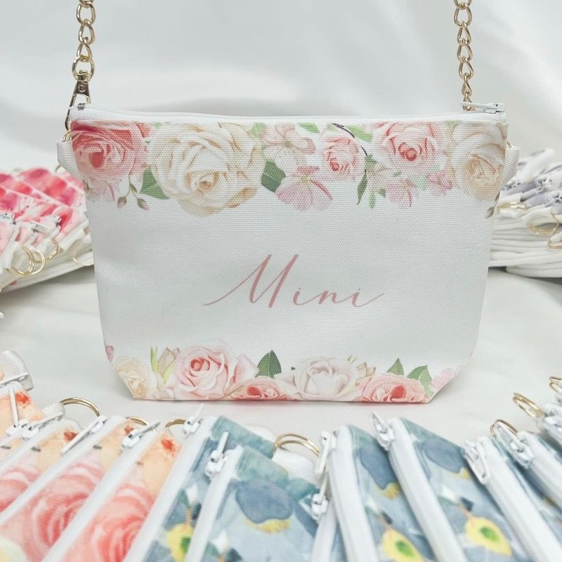 【Customize】Crossbody bag with floral pattern - Messenger Bags & Sling Bags - Other Materials 