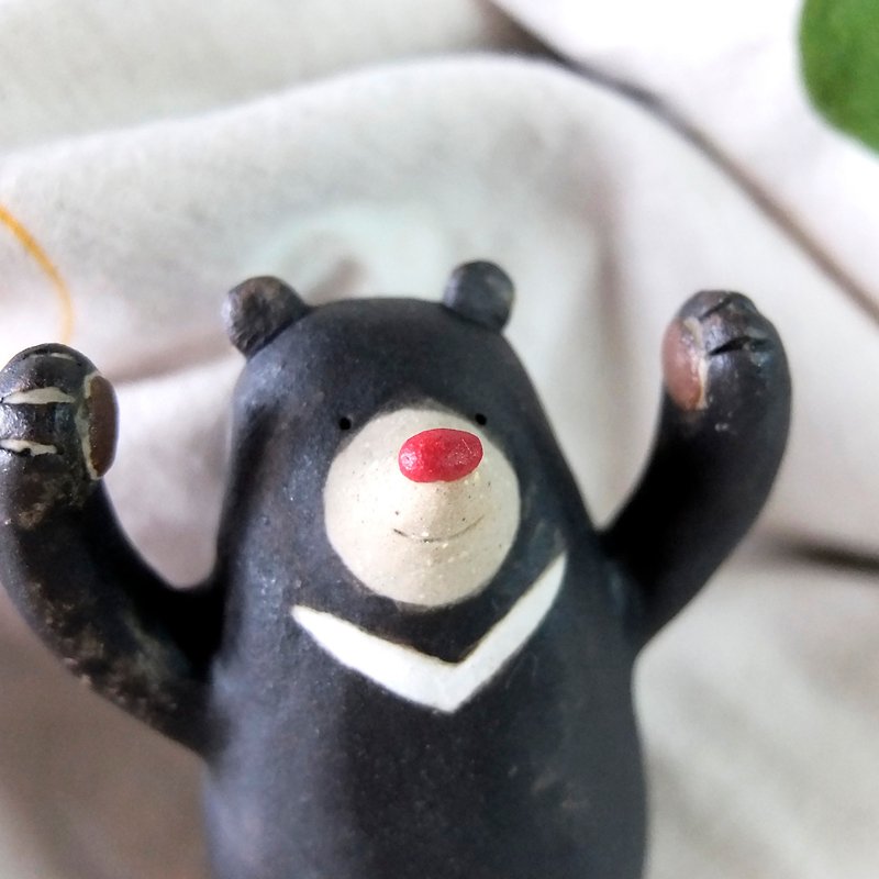 Long live Taiwan black bear blue hat pottery doll - Stuffed Dolls & Figurines - Pottery 
