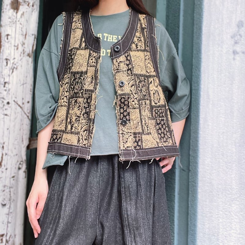 黑卡其 方格花紋拼接牛仔背心 #U3050 - 背心/無袖上衣 - 棉．麻 黑色