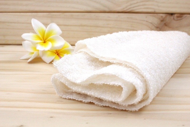 Bath towels [Pure bottle recycled eco-friendly fiber fabric] Clean skin - Facial Cleansers & Makeup Removers - Eco-Friendly Materials White