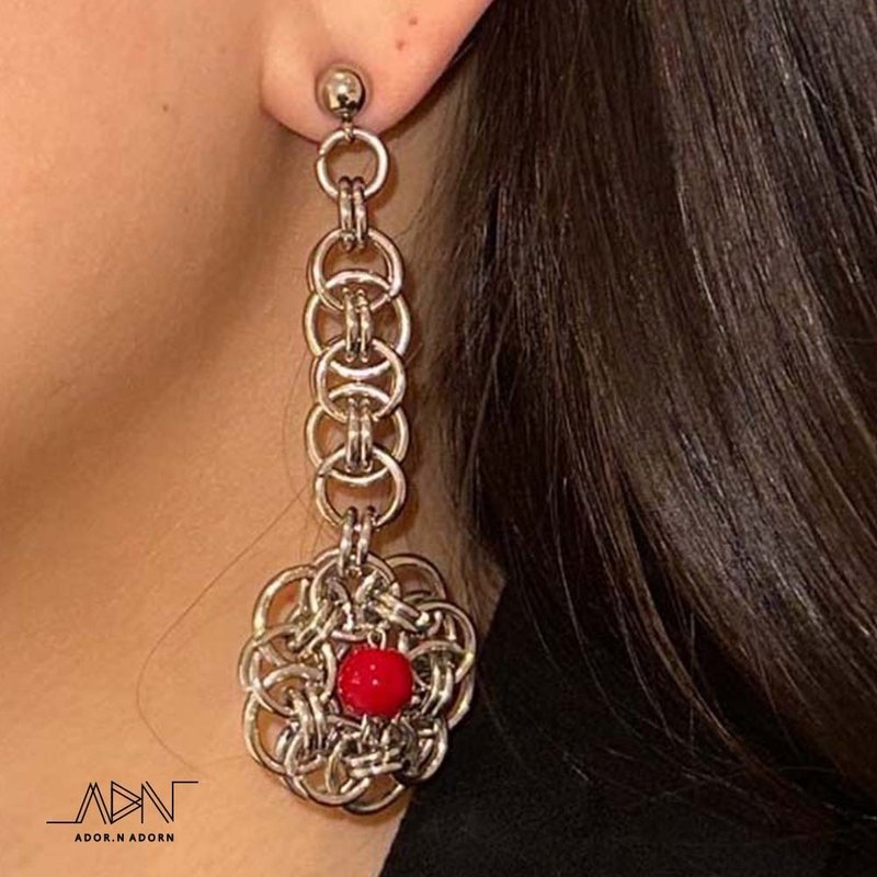 Red Flower Necklace - 耳環/耳夾/耳骨夾 - 不鏽鋼 銀色