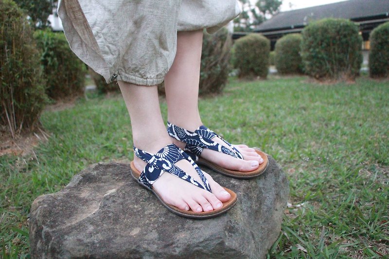 【Sling Back   Japan Blue】Lycra Sling Back Sandals/ Leather insole - รองเท้ารัดส้น - หนังแท้ สีน้ำเงิน