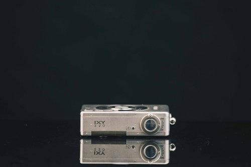 フィルムカメラ Canon IXY320 Canon キヤノン IXY 320 シルバー フィルムカメラ デジカメ