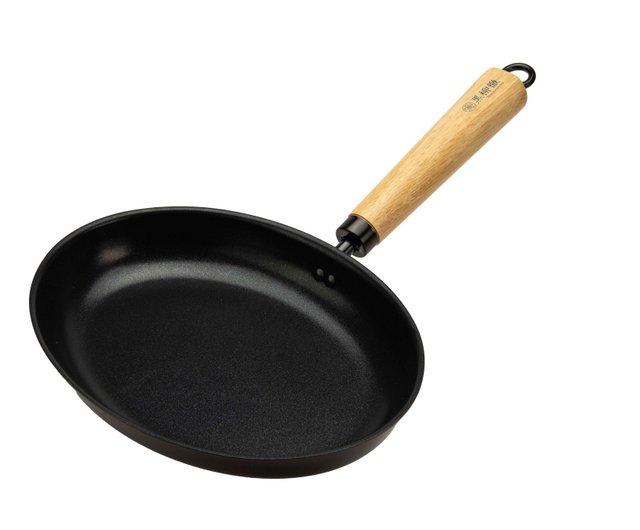 Toru Kuroyanagi】Japanese Oval Frying Pan - Shop tetsu-kuroyanagi Pots & Pans  - Pinkoi