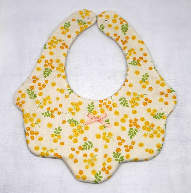 Japanese Handmade 8-layer-gauze Baby Bib - 口水肩/圍兜 - 棉．麻 黃色