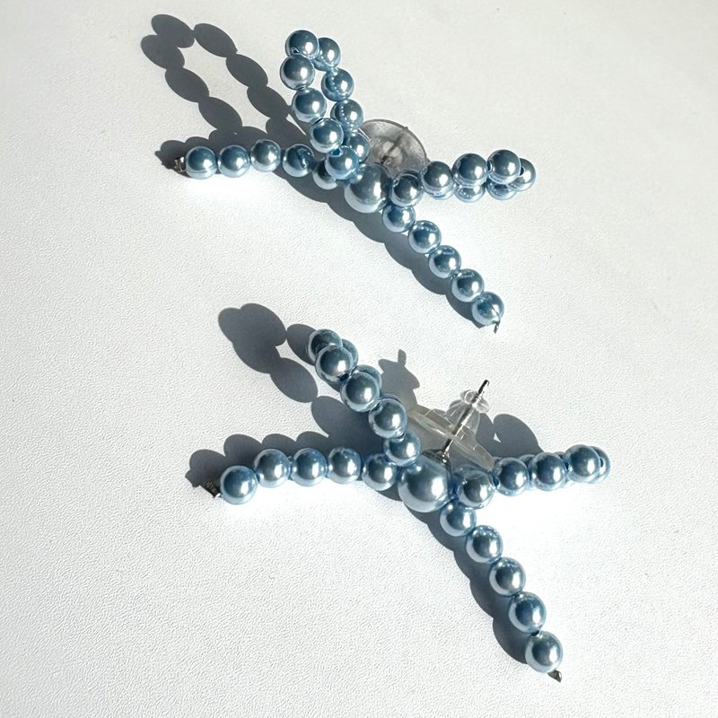 Ribbon Pearl Earrings Ballet Core Trend Elegant Swarovski Crystal Pearl Blue - 耳環/耳夾/耳骨夾 - 玻璃 藍色