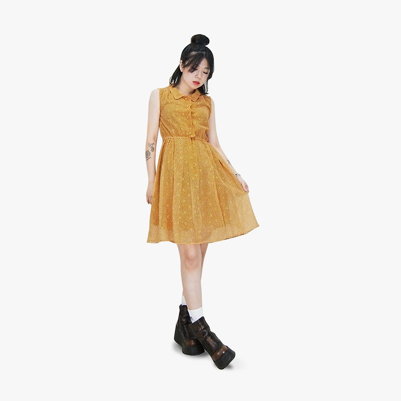 A‧PRANK :DOLLY :: 復古著VINTAGE橙黃色雪紡小方塊印花改良式無袖古着洋裝(D709009) - 連身裙 - 棉．麻 