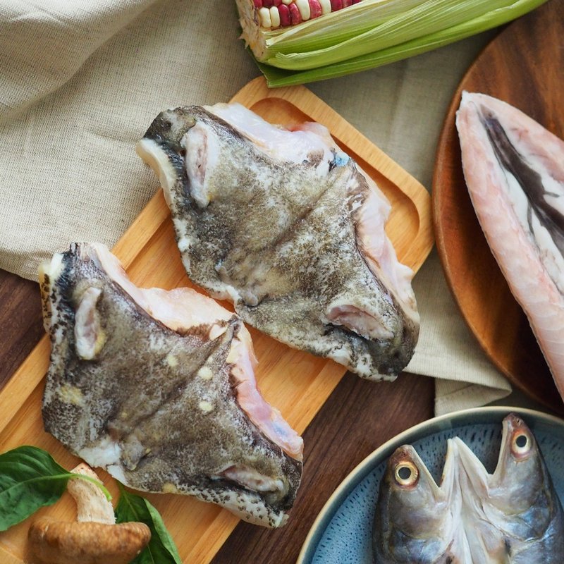 Dragon Tabby Jaw - อื่นๆ - อาหารสด สีเทา