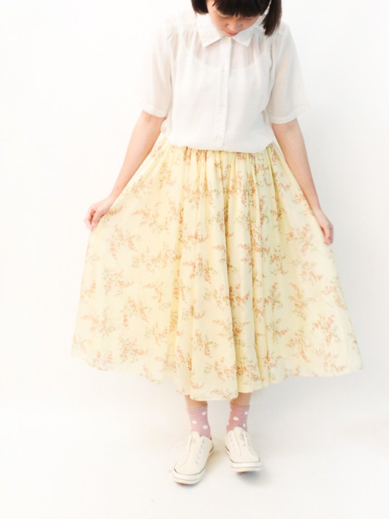 Vintage Summer Pastoral Wind Floral Yellow Elastic Waist Ancient Dress Vintage Skirt - กระโปรง - เส้นใยสังเคราะห์ สีเหลือง