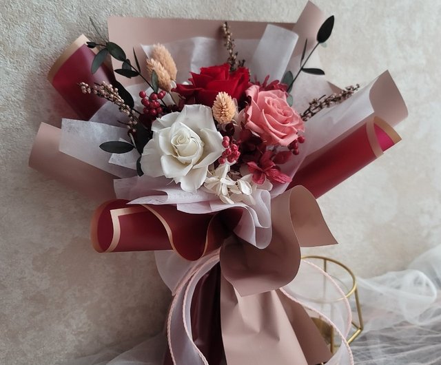 永遠のバラ3本の花束 l 母の日の花束（カーネーションと交換可能