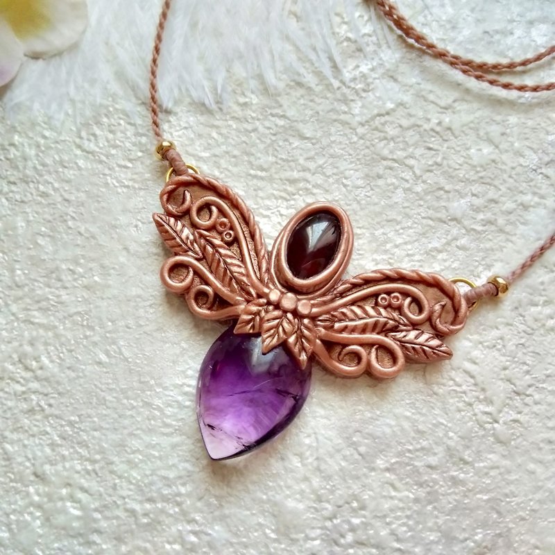 Butterflies flutter. Purple backbone crystal. Stone. South American Wax thread braided polymer clay necklace - สร้อยคอ - คริสตัล สีม่วง