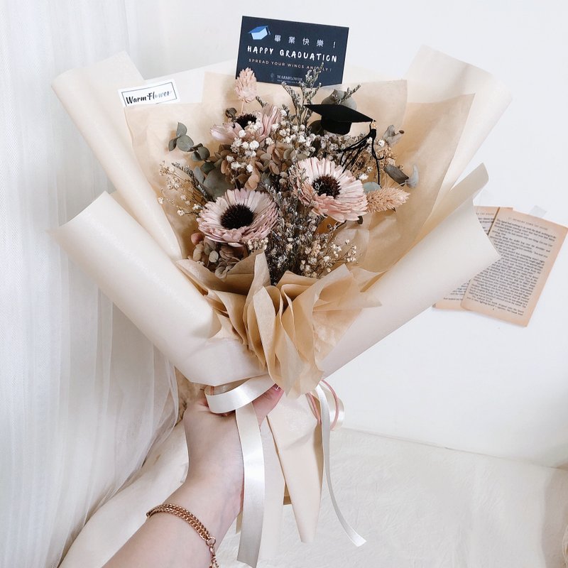 畢業花束 ー 祝福 | 乾燥花束/永生花束/大花束(多款) - 乾燥花/永生花 - 植物．花 粉紅色