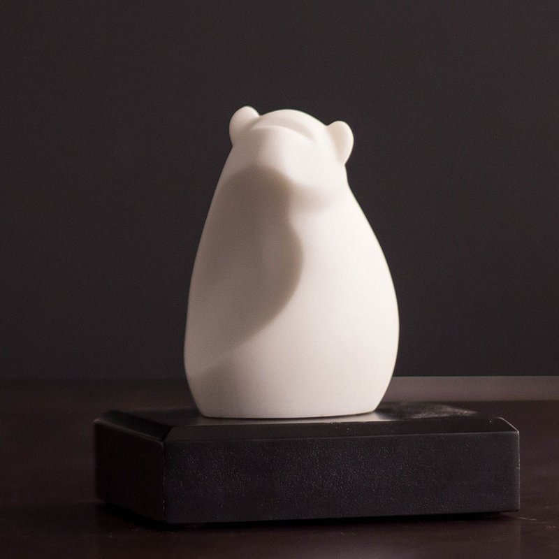 【成長系列-高升猴(白)】筌美術_生肖 猴 - 造型石雕 - 擺飾/家飾品 - 石頭 白色