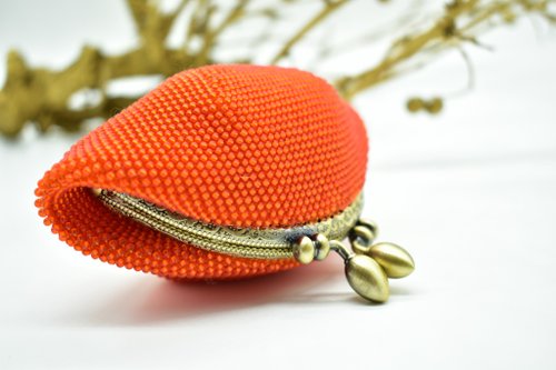 Beaded coin purse Kiss lock coin purse Orange wallet Kisslock pouch Clasp  wallet - Shop BagsArtDeco Coin Purses - Pinkoi