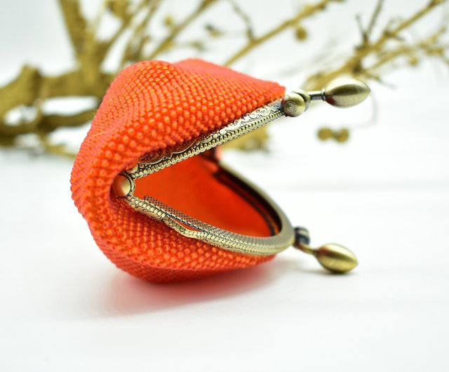 Beaded coin purse Kiss lock coin purse Orange wallet Kisslock pouch Clasp  wallet - Shop BagsArtDeco Coin Purses - Pinkoi