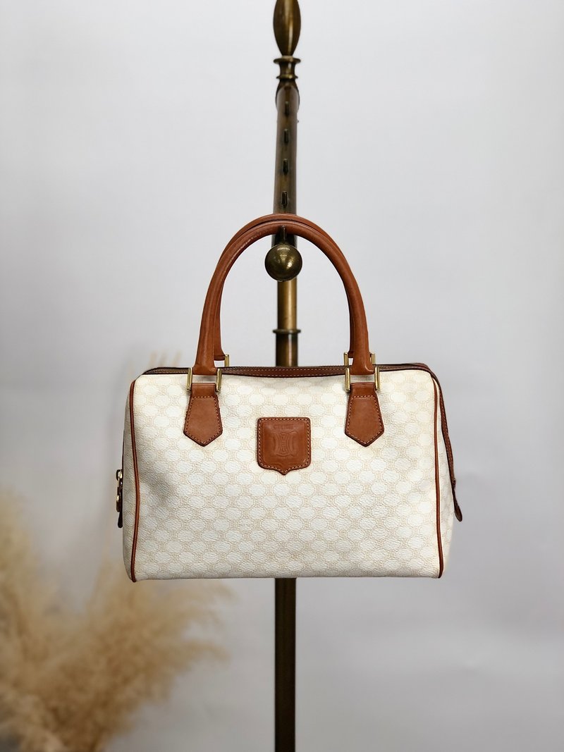 [Direct from Japan, branded used bag] CELINE Celine handbag white blazon embossed PVC leather Boston bag vintage old ph8fuj - Handbags & Totes - Waterproof Material White