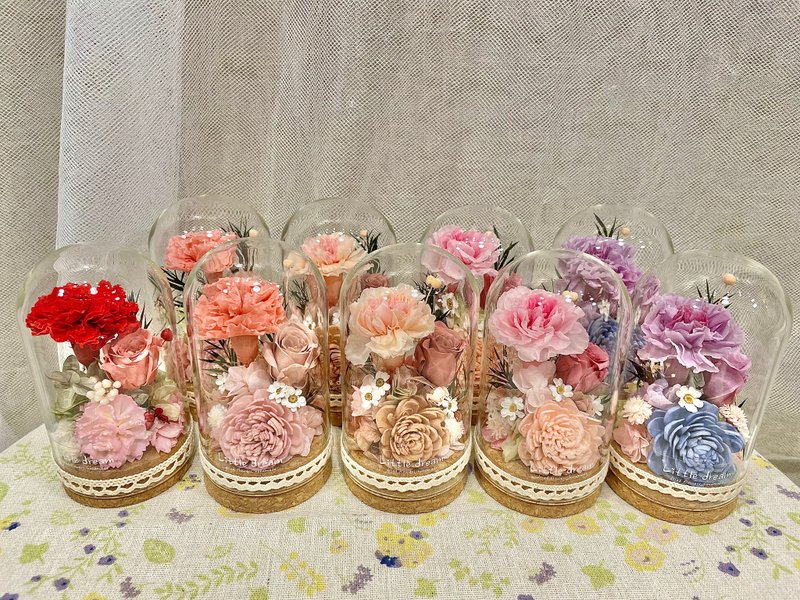 | Little Dreamland Floral Art | Mother's Day Flower Gift Japanese Preserved Flower Carnation Rose Glass Cover Wishing Vase - ช่อดอกไม้แห้ง - พืช/ดอกไม้ ขาว