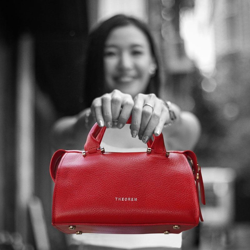 iconic bag with popular reviews amongst bloggers, mini IOTA handbag - Tomato red - กระเป๋าถือ - หนังแท้ สีแดง