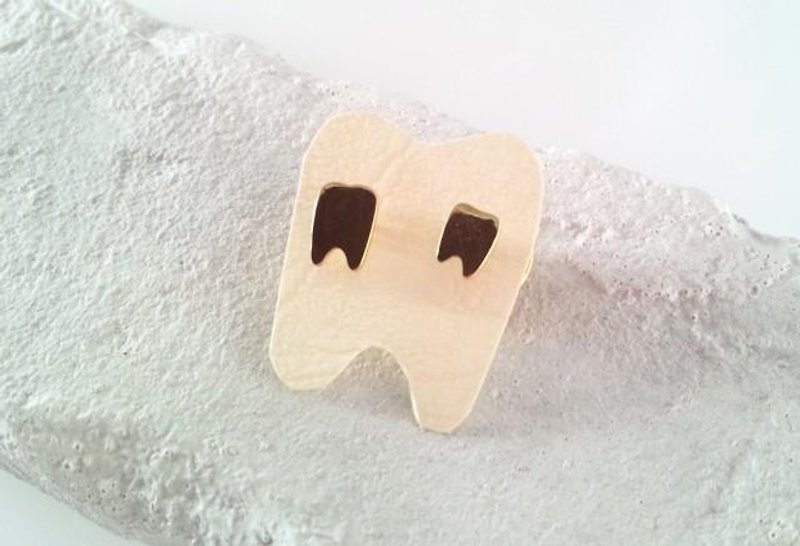◆ Brass Tooth ◆ Brass "teeth" pin badge [S] - Brooches - Other Metals 