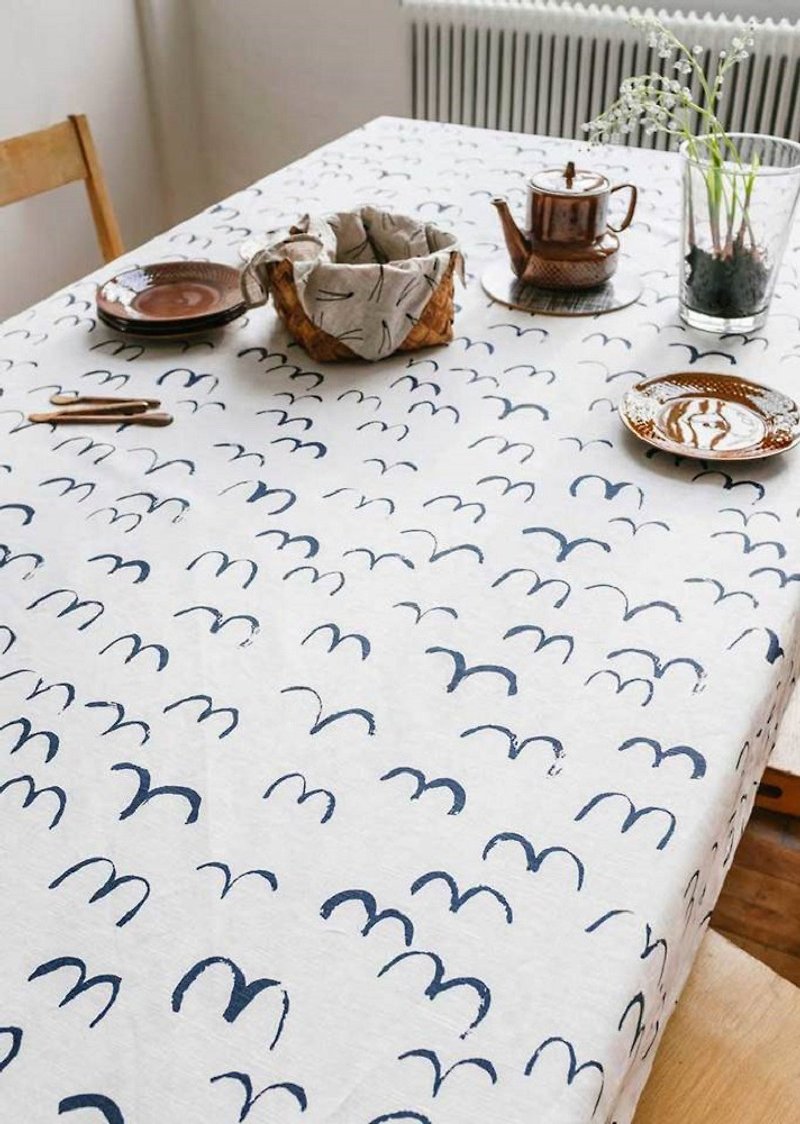 北歐設計師款 – 海鷗桌巾( 147x250cm) BIRD TABLECLOTH - 餐桌布/餐墊 - 棉．麻 白色