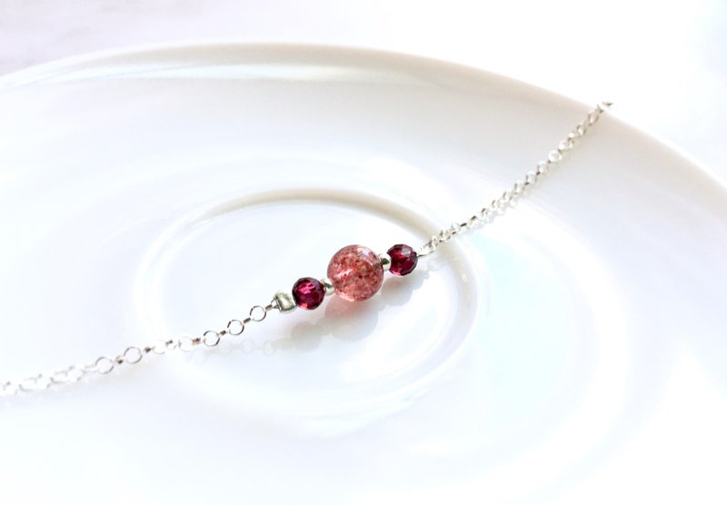 Ops Crystal Garnet bracelet-草莓晶/細緻/極細/純銀/桃花/石榴 - 手鍊/手環 - 寶石 粉紅色