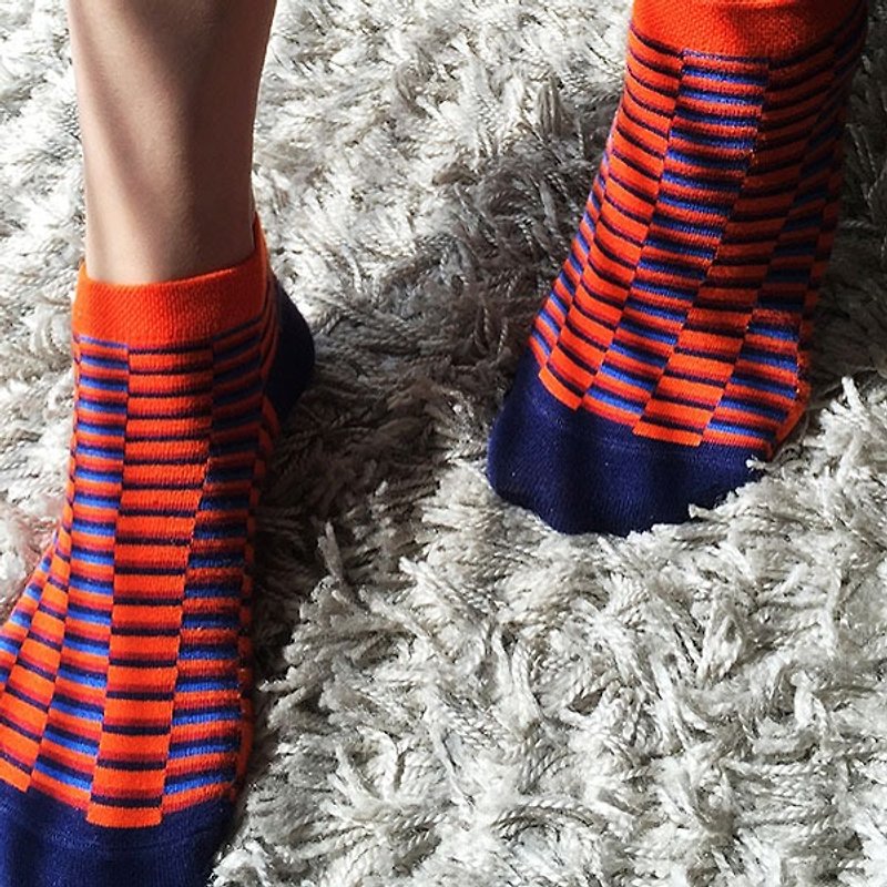 socks_orange_illusion / orange / socks / - ถุงเท้า - ผ้าฝ้าย/ผ้าลินิน สีส้ม