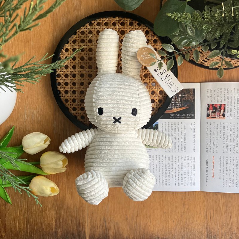 BON TON TOYS Miffy Rabbit ECO Corduroy Stuffed Doll-White 23cm/33cm/50cm/70cm - ตุ๊กตา - เส้นใยสังเคราะห์ ขาว