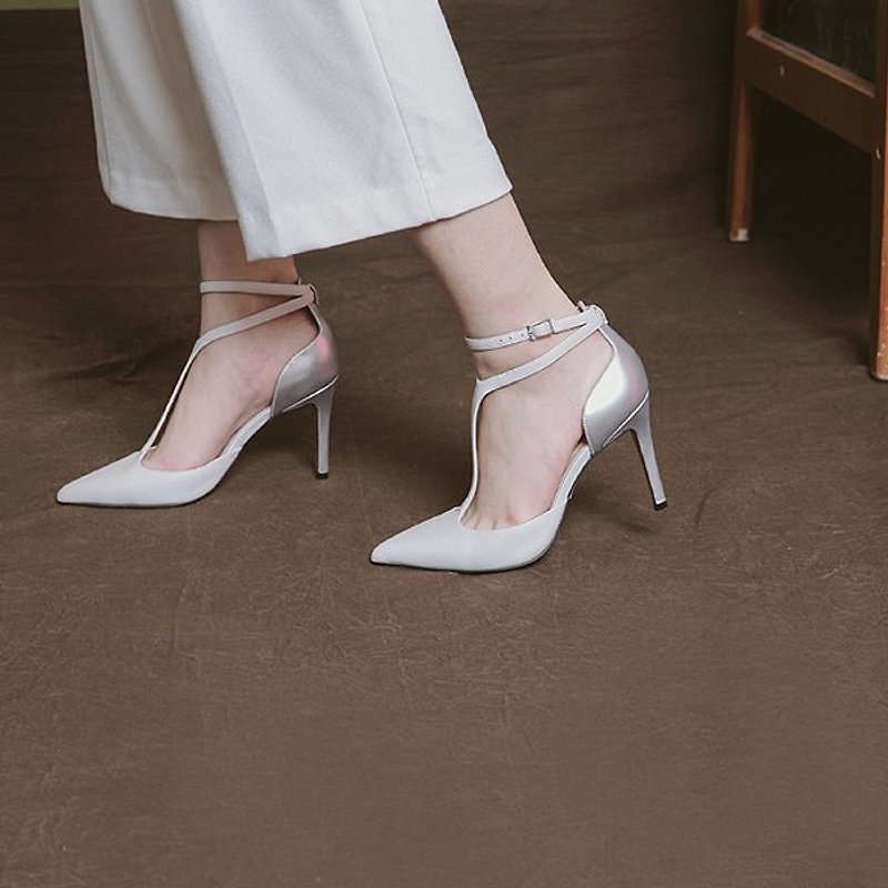 Streamline thin belt around the tip of the leather high heels silver - รองเท้าส้นสูง - หนังแท้ ขาว
