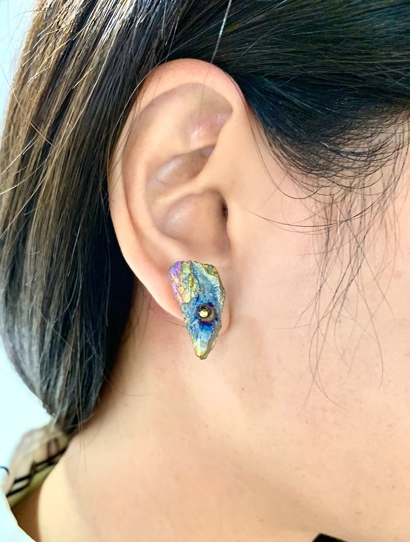 _彩虹色Big石英石耳針式黃銅耳環_可免費修改成夾式耳 - 耳環/耳夾 - 寶石 多色