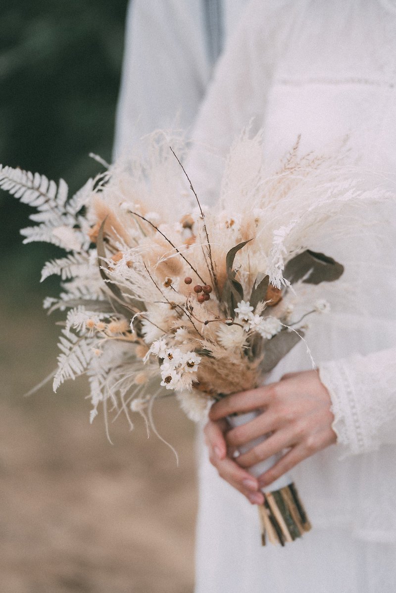 Forest X Angel Wings Natural Wilderness Dry Hand Tie Bouquet - จัดดอกไม้/ต้นไม้ - พืช/ดอกไม้ 