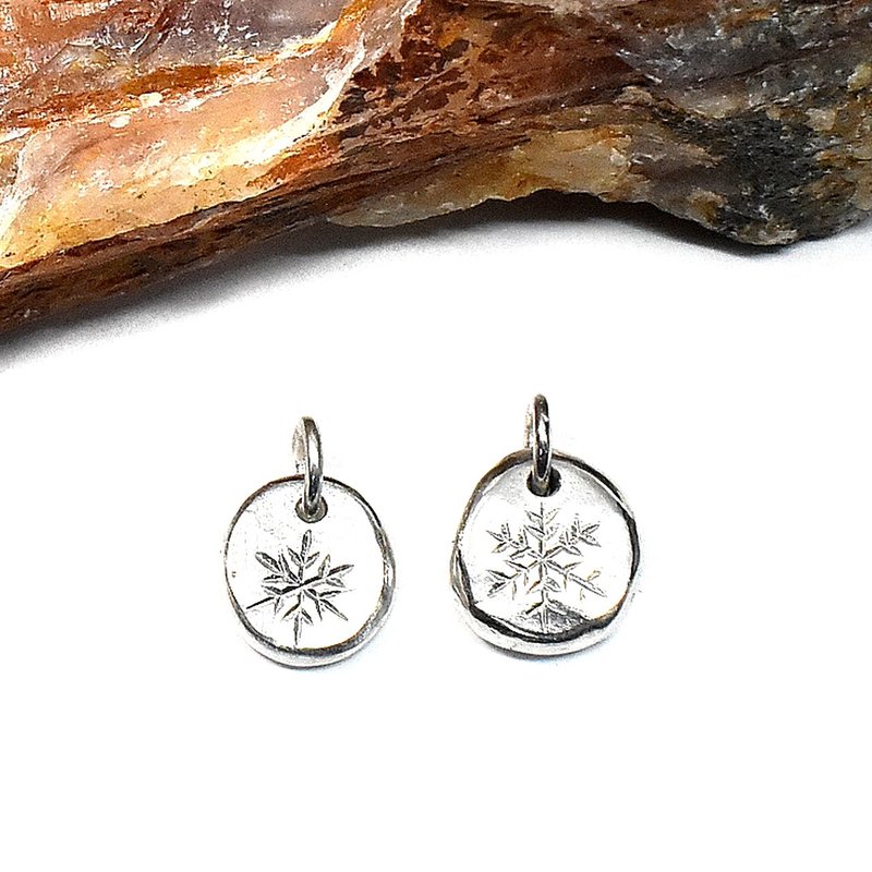 Snowflake pattern silver pair pendant top No-01 - Necklaces - Sterling Silver Silver