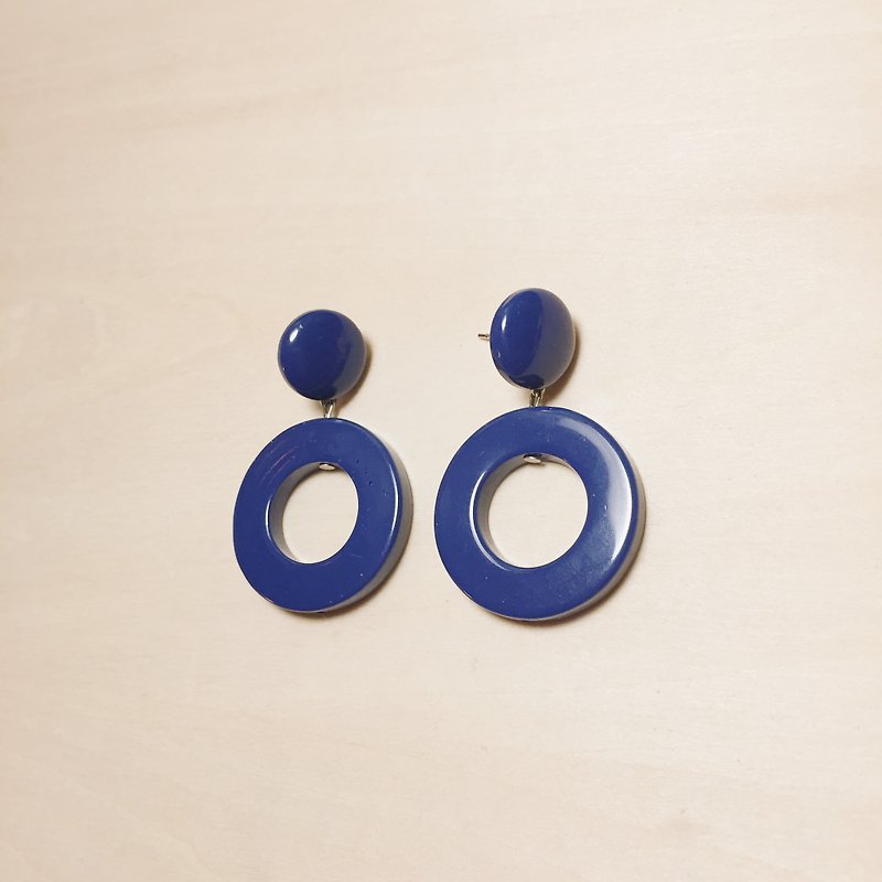 Retro dark blue ball hoop earrings - Earrings & Clip-ons - Resin Blue