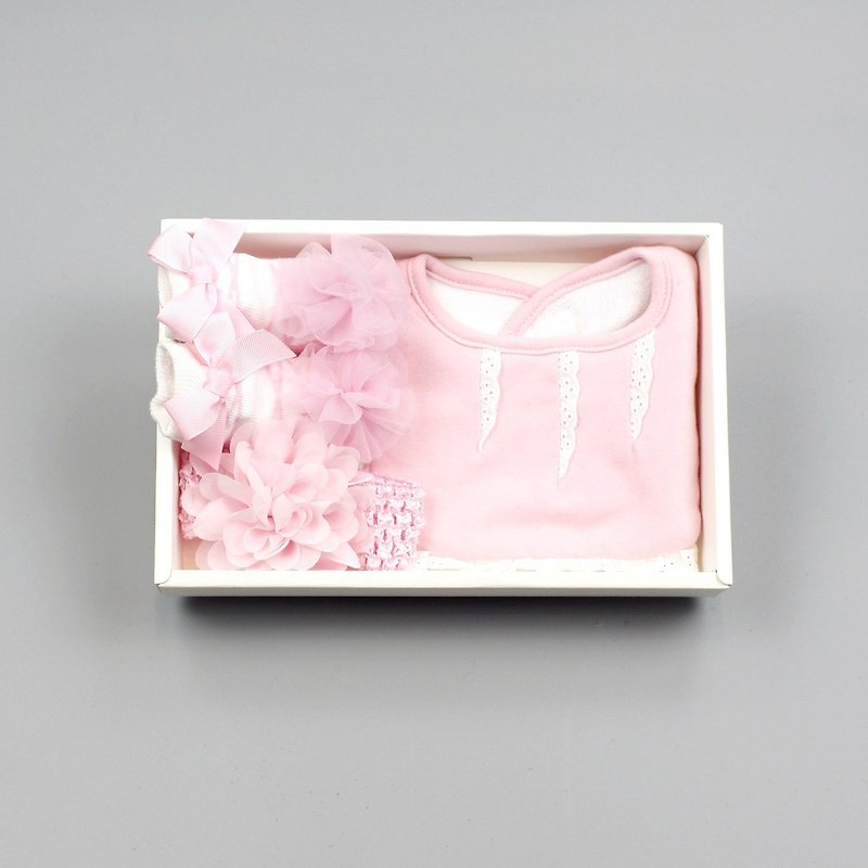 女嬰配件禮盒 - 芭蕾女伶(圍兜+髮帶+寶寶襪) 彌月滿月周歲生日禮 - 彌月禮盒 - 棉．麻 粉紅色