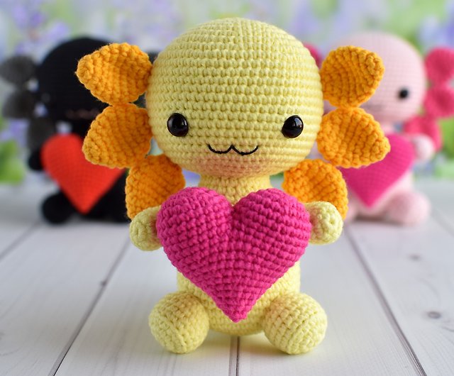 Axolotl plush with heart / Axolotl gift / Axolotl decor - สตูดิโอ Sweet  sweet heart ตุ๊กตา - Pinkoi