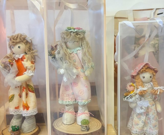 夏の花が咲く手作り人形。パッチワーク人形 - ショップ jennifer268359