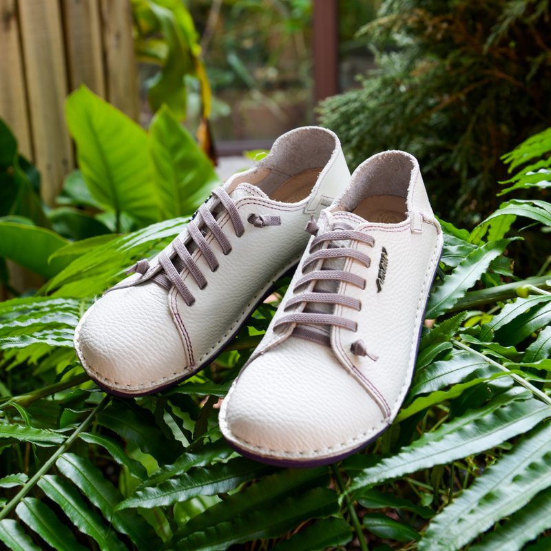 [Wide-foot friendly] MIT comfortable steamed bun shoes. Genuine Leather. White purple 2918 - รองเท้าลำลองผู้หญิง - หนังแท้ สีม่วง