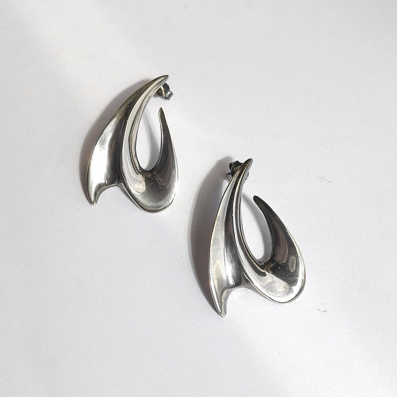 Japan YAMACO sterling silver love earrings | Japan 925 Silver GEM series - ต่างหู - เงินแท้ สีเงิน