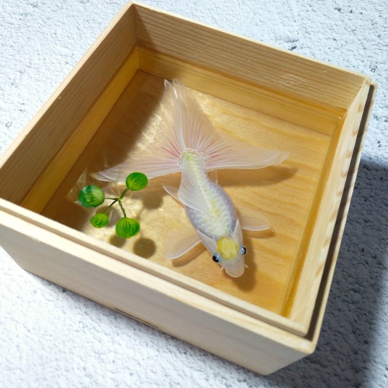 White Goldfish Painting For Coffee Table, 3D Resin Painting, Resin Art - Items for Display - Resin White