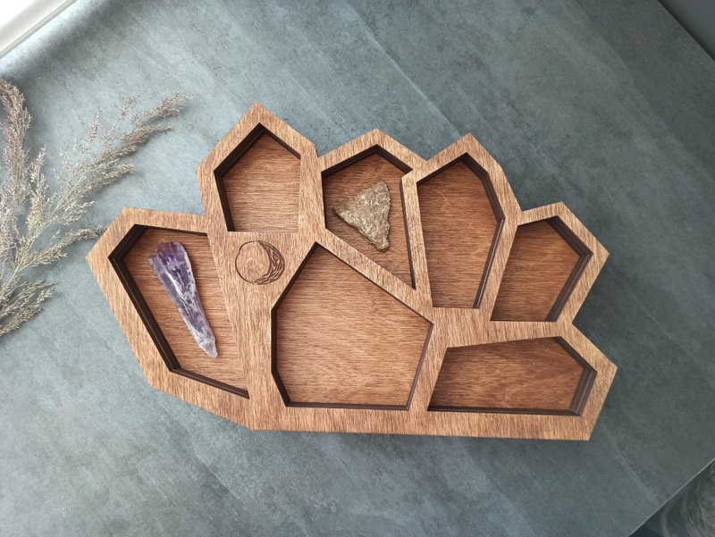 Wooden tray small and large crystal storage and display full moon engraved. - 擺飾/家飾品 - 木頭 咖啡色