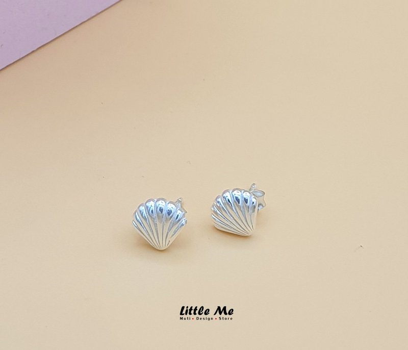 Tiny Silver Shell Earring for her gift - ต่างหู - เงินแท้ สีเงิน