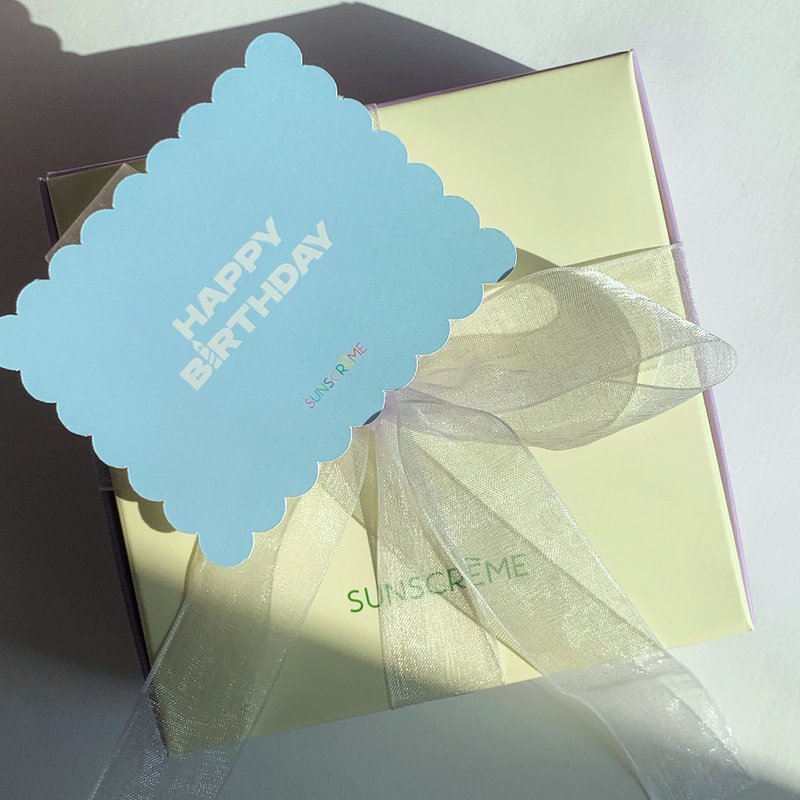GIFT PACKAGE WITH CARDS - 其他 - 紙 