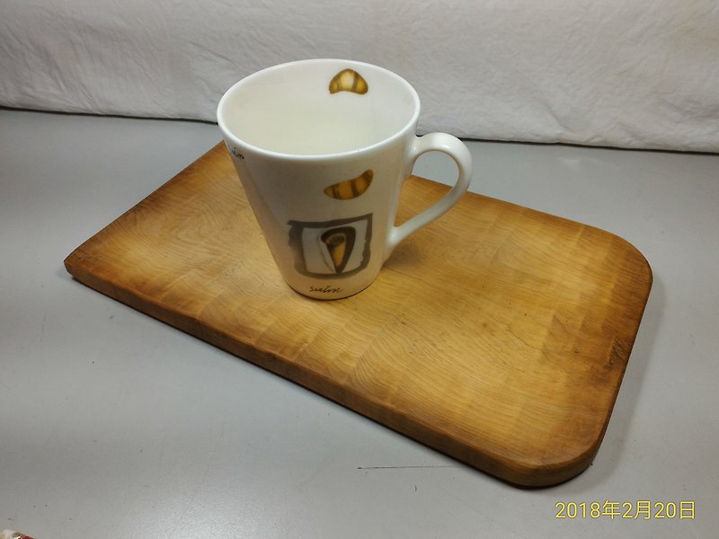 Old material new work Taiwan yellow wood cutting board storage pedestal 5 - Coasters - Wood 