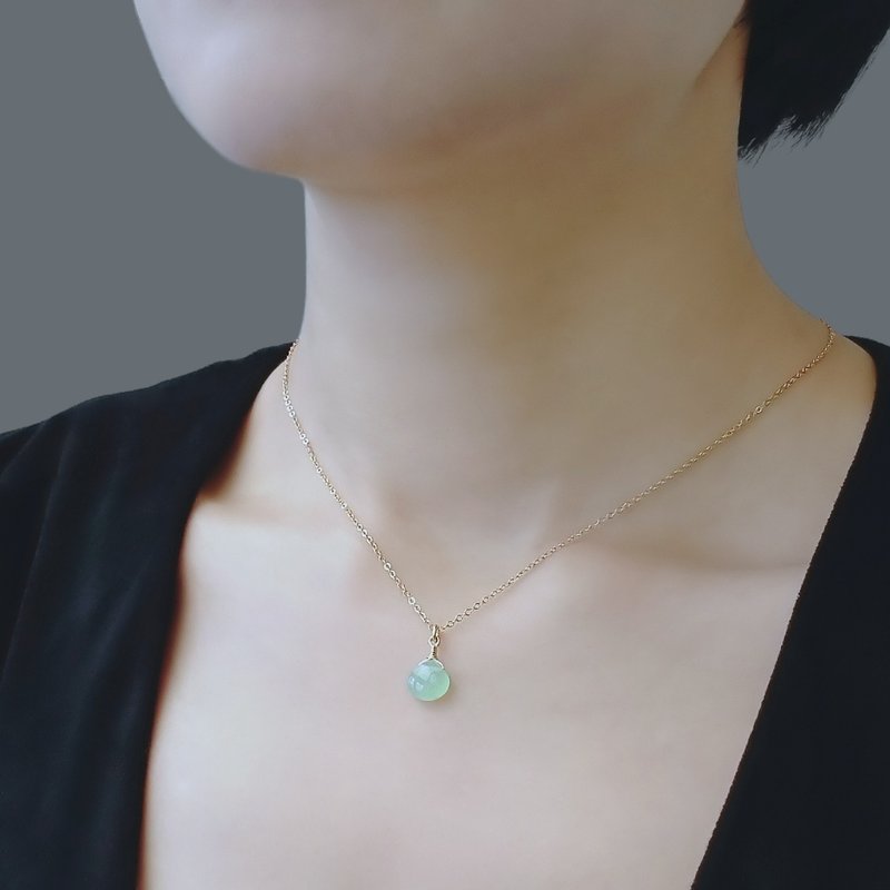 Australian Chrysoprase Smooth Heart Briolette 14K GF Necklace | apple green - Necklaces - Jade Green